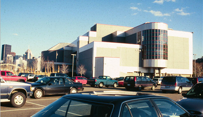 An image of the Science Center parking lot